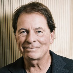 Portrait of Prof. Dr. Peter Buxmann